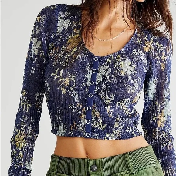 Free People Tops - Free People Women Angelina Top XS Blue Sheer Button Front Long Sleeve Crop Indie
